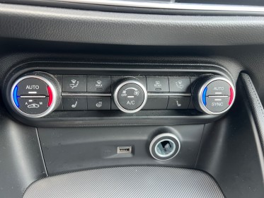 Alfa romeo stelvio my22 2.2 190 ch q4 at8 sprint occasion parc voitures beauvais simplicicar simplicibike france