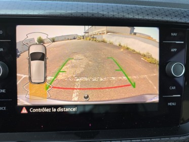 Volkswagen t-cross 1.0 tsi 110 start/stop dsg7 r-line occasion simplicicar vichy simplicicar simplicibike france