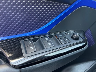Toyota c-hr hybride 122h graphic entretien toyota garantie 24 mois occasion simplicicar meaux simplicicar simplicibike france