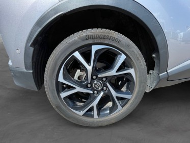 Toyota c-hr hybride 122h graphic entretien toyota garantie 24 mois occasion simplicicar meaux simplicicar simplicibike france