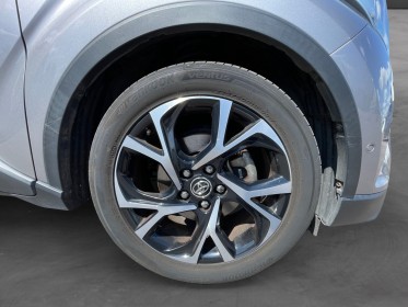Toyota c-hr hybride 122h graphic entretien toyota garantie 24 mois occasion simplicicar meaux simplicicar simplicibike france