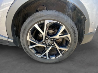 Toyota c-hr hybride 122h graphic entretien toyota garantie 24 mois occasion simplicicar meaux simplicicar simplicibike france