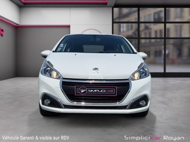 Peugeot 208 1.2 82ch bvm5 active garantie 12 mois occasion simplicicar royan simplicicar simplicibike france