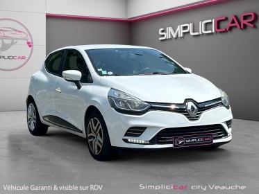 Renault clio iv 1.2i 75 zen clim / attelage / distri ok occasion simplicicar veauche simplicicar simplicibike france