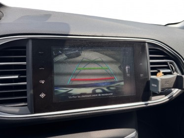 Peugeot 308 1.2 puretech 110ch ss bvm5/camera de recul/regulateur de vitesse occasion paris 17ème (75)(porte maillot)...