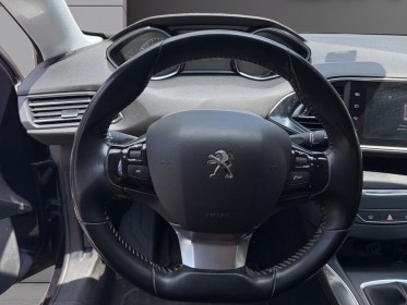 Peugeot 308 1.2 puretech 110ch ss bvm5/camera de recul/regulateur de vitesse occasion paris 17ème (75)(porte maillot)...