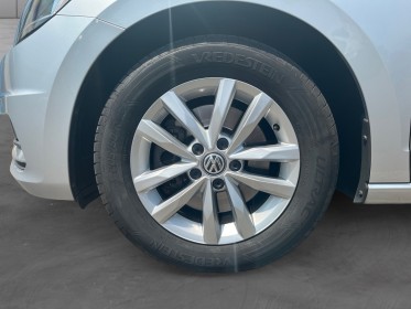 Volkswagen touran 1.2 tsi 110 bmt 7pl trendline entretien complet vw occasion simplicicar la ciotat simplicicar simplicibike...