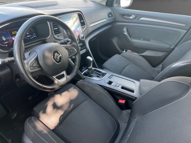 Renault megane iv berline e-tech plug-in hybride 160 bva / carplay / entretien a jour occasion simplicicar salon de provence...