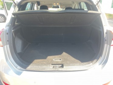 Hyundai ix20 1.6 crdi 115 pack premium / climatisation / radar arrière / garantie 12 mois occasion simplicicar salon de...