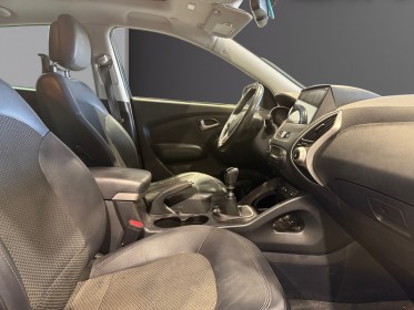 Hyundai ix35 1.7 crdi 115 2wd panoramic sunsation toit ouvrant siège chauffant carplay garantie 12 mois occasion simplicicar...