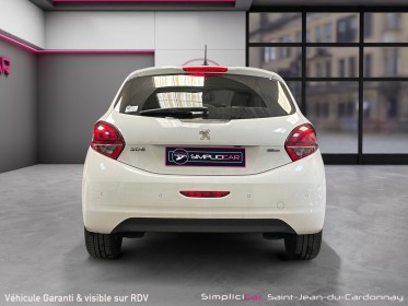 Peugeot 208 1.2 82ch bvm5 finition style première main camera de recul garantie 12 mois occasion simplicicar saint-jean...