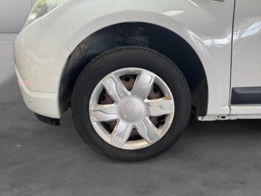 Dacia sandero 1.4 mpi 75 gpl eco2 lauréate occasion simplicicar pau simplicicar simplicibike france