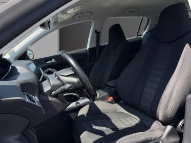 Peugeot 308 1.6 bluehdi 120ch ss eat6 allure occasion scl 56 - simplicicar vannes simplicicar simplicibike france