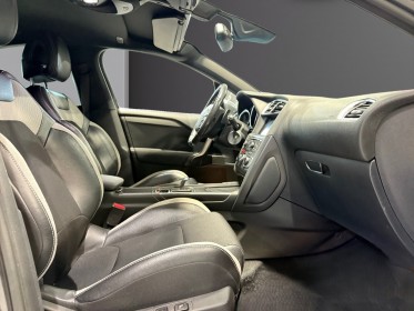 Citroen ds4 e-hdi 115 airdream so chic bmp6 occasion simplicicar magny-en-vexin simplicicar simplicibike france