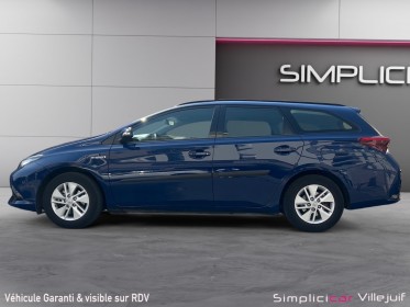 Toyota auris touring sports pro rc18 hybride pro 136h design, garantie 12 mois, gps garantie constructeur, entretiens toyota...