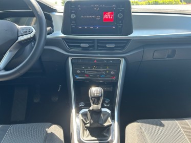 Volkswagen t-roc 1.0 tsi 110 start/stop bvm6 life garantie 12 mois occasion simplicicar brest simplicicar simplicibike france