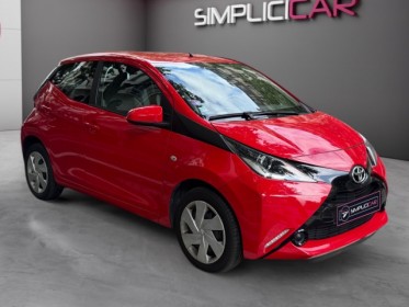 Toyota aygo 1.0 vvt-i x-play/ camera de recul/regulateur de vitesse/garantie 12 mois occasion paris 17ème (75)(porte...