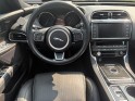 Jaguar xe 180 cv portfolio full option / sieges ventiles / car play et android / affichage tete haute occasion simplicicar...