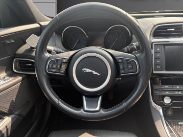 Jaguar xe 180 cv portfolio full option / sieges ventiles / car play et android / affichage tete haute occasion simplicicar...