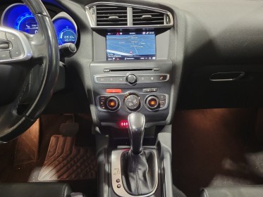 Ds ds4 crossback 2.0 hdi 180 eat6 sport chic / garantie 12 mois occasion simplicicar nancy simplicicar simplicibike france