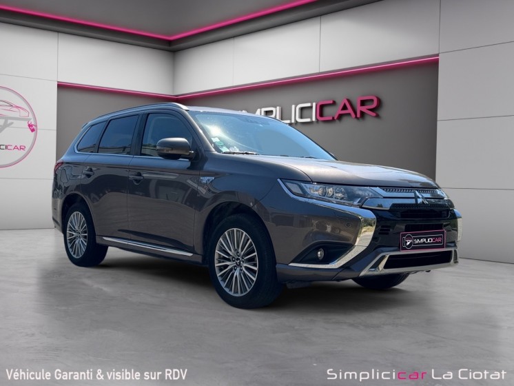 Mitsubishi outlander phev 2.4l phev twin motor 4wd intense premiere main origine france entretien complet occasion... Mitsubishi outlander phev 2.4l phev twin motor 4wd intense premiere main origine france entretien complet occasion...