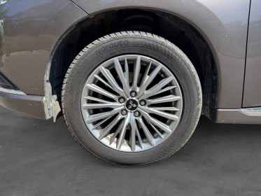Mitsubishi outlander phev 2.4l phev twin motor 4wd intense premiere main origine france entretien complet occasion...