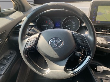Toyota c-hr 1.2t 2wd dynamic / caméra de recul / gps / garantie 12 mois occasion simplicicar perpignan  simplicicar...