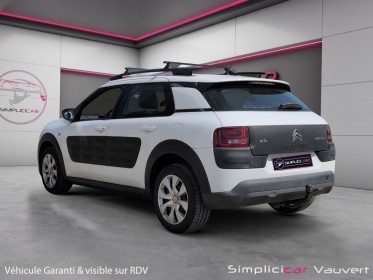 Citroen c4 cactus 1.2 essence 82cv  live / attelage / garantie 12 mois occasion simplicicar lunel simplicicar simplicibike...