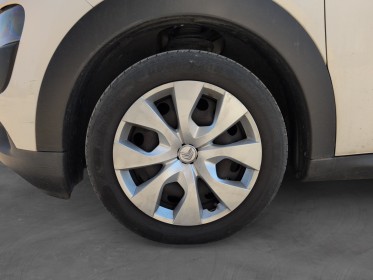 Citroen c4 cactus 1.2 essence 82cv  live / attelage / garantie 12 mois occasion simplicicar lunel simplicicar simplicibike...