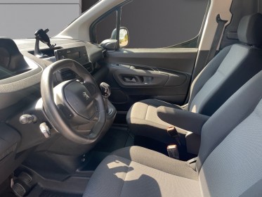 Peugeot partner fourgon 1.6 bluehdi 75 bvm5 / radar ar / climatisation / regulateur occasion simplicicar salon de provence...