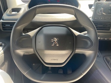 Peugeot partner fourgon 1.6 bluehdi 75 bvm5 / radar ar / climatisation / regulateur occasion simplicicar salon de provence...