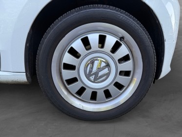 Volkswagen up up 1.0 75 up série cup asg5 - garantie 12mois - premiere main - sieges chauffant - climatisation occasion...