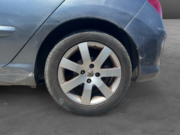 Peugeot 308 1.6 hdi 110ch fap blue lion premium garantie 12 mois occasion montpellier (34) simplicicar simplicibike france