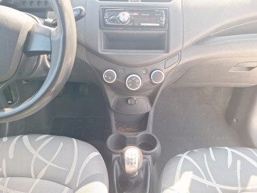 Chevrolet spark 1.0 16v - 68 ls garantie 12 mois - ct ok occasion simplicicar amiens  simplicicar simplicibike france