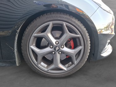Ford focus 2.0 ecoboost 250 ss st occasion simplicicar velay simplicicar simplicibike france