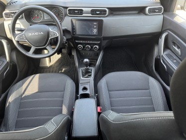 Dacia duster tce 130 4x2 - 23 journey avec attelage occasion simplicicar lille  simplicicar simplicibike france