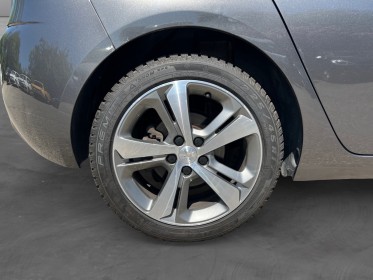 Peugeot 308 bluehdi 130ch ss eat8 allure occasion avignon (84) simplicicar simplicibike france