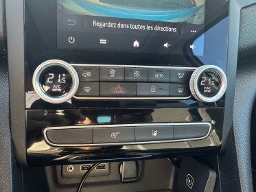Renault megane iv estate blue dci 115ch intens garantie 12 mois toit ouvrant carplay affichage tÊte haute occasion...
