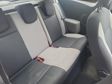 Renault clio iii dci 75 eco2 authentique euro 5 occasion simplicicar lille  simplicicar simplicibike france