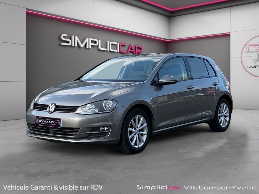 VOLKSWAGEN d'occasion GOLF 1.6 TDI 105 LOUNGE de 2015 Villebon Sur