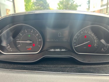 Peugeot 208 1.2 puretech 68ch bvm5 like garantie 12 mois, line asist, bluetooth occasion simplicicar villejuif  simplicicar...