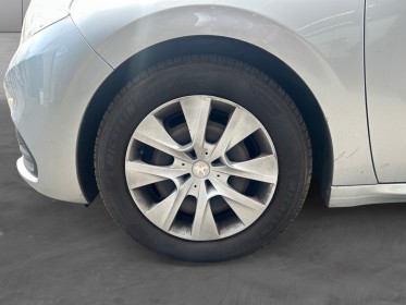 Peugeot 208 1.2 puretech 68ch bvm5 like garantie 12 mois, line asist, bluetooth occasion simplicicar villejuif  simplicicar...