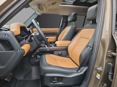 Land rover defender x-dynamic hse p400e  110 404 ch phev garantie constructeur jusqu'en 2026 occasion osny simplicicar...