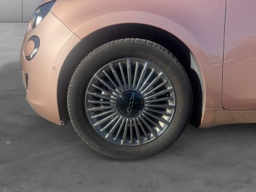 Fiat 500 nouvelle e 118 ch icône garantie 12 mois occasion simplicicar toulon est simplicicar simplicibike france