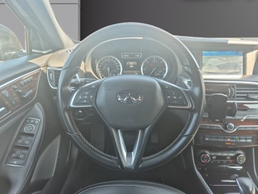 Infiniti q30 2.2d 170 7dct awd premium tech garantie 12 mois occasion simplicicar royan simplicicar simplicibike france