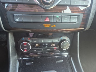 Infiniti q30 2.2d 170 7dct awd premium tech garantie 12 mois occasion simplicicar royan simplicicar simplicibike france