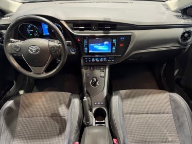 Toyota auris hybride 136h executive keyless sièges chauffants caméra garantie 12 mois occasion simplicicar narbonne...