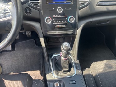 Renault megane iv berline business tce 100 energy business - garantie 12 mois occasion simplicicar nimes - rb auto...