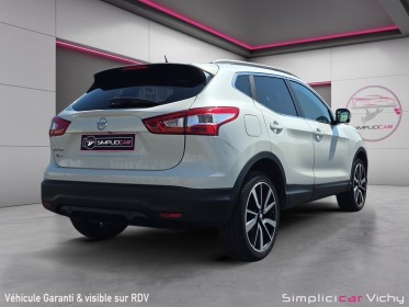 Nissan qashqai 1.5 dci 110 tekna 2x4 toit pano sièges chauffants garantie 12 mois occasion simplicicar vichy simplicicar...