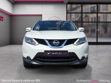 Nissan qashqai 1.5 dci 110 tekna 2x4 toit pano sièges chauffants garantie 12 mois occasion simplicicar vichy simplicicar...
